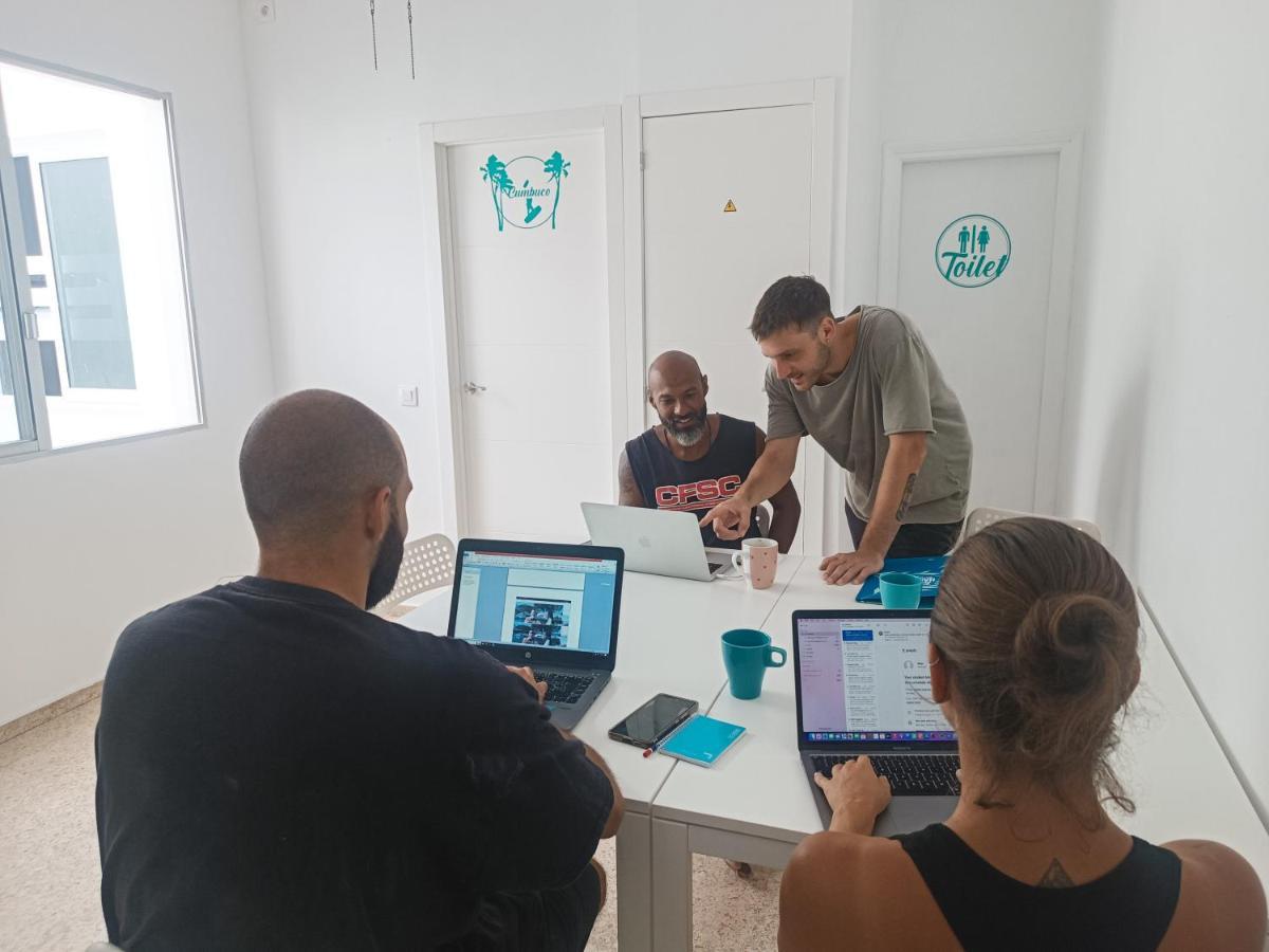 Daydream Medano Coliving Hostel El Médano Екстериор снимка